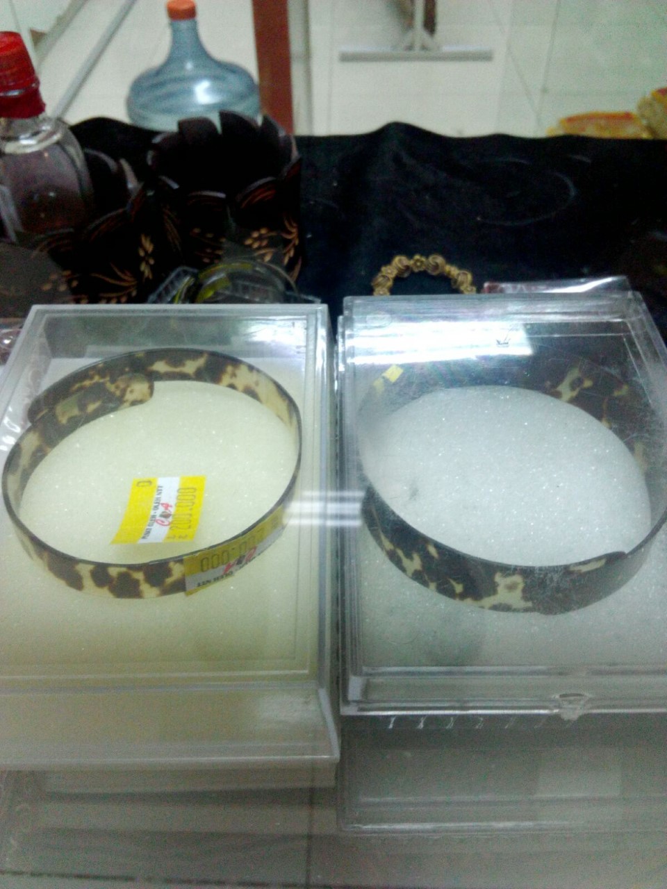 Sea turtle shell on sale for IDR 200,000.